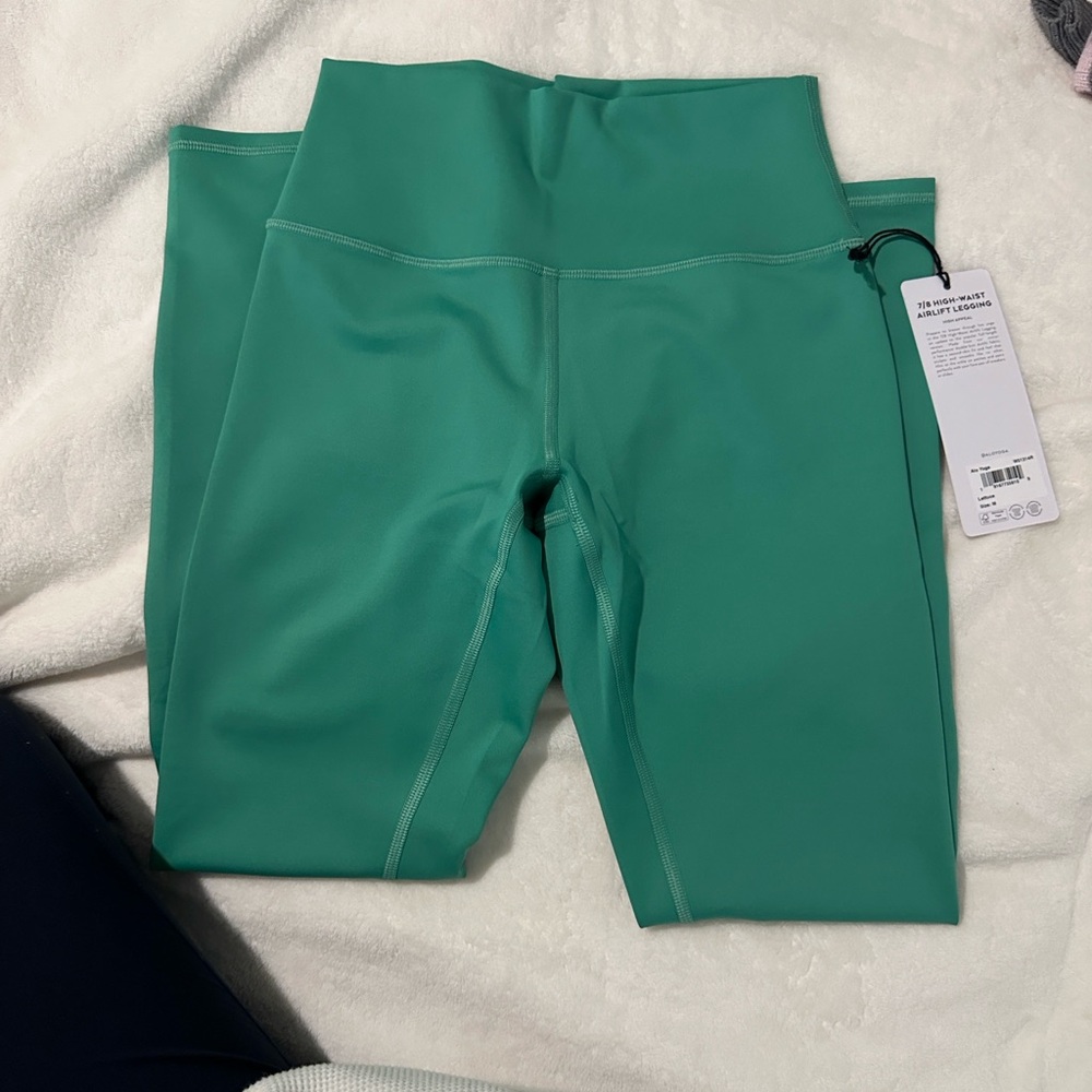 ALO Yoga High-Rise Leggings in Emerald Green - Picture 5 of 5